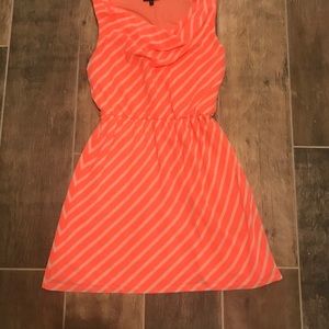 Women’s express dress hot pink size medium